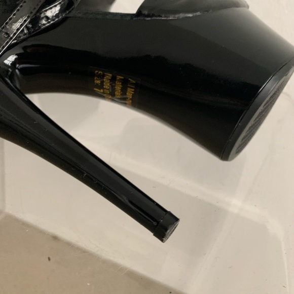 Patent leather platform stiletto heels. - Picture 4 of 5